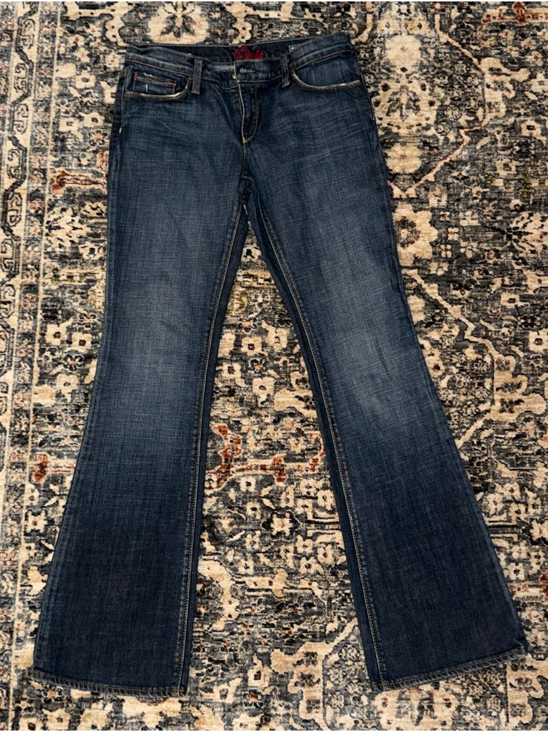 Women’s Y2k Dark Wash Flare Jeans - Classic Flared Silhouette
